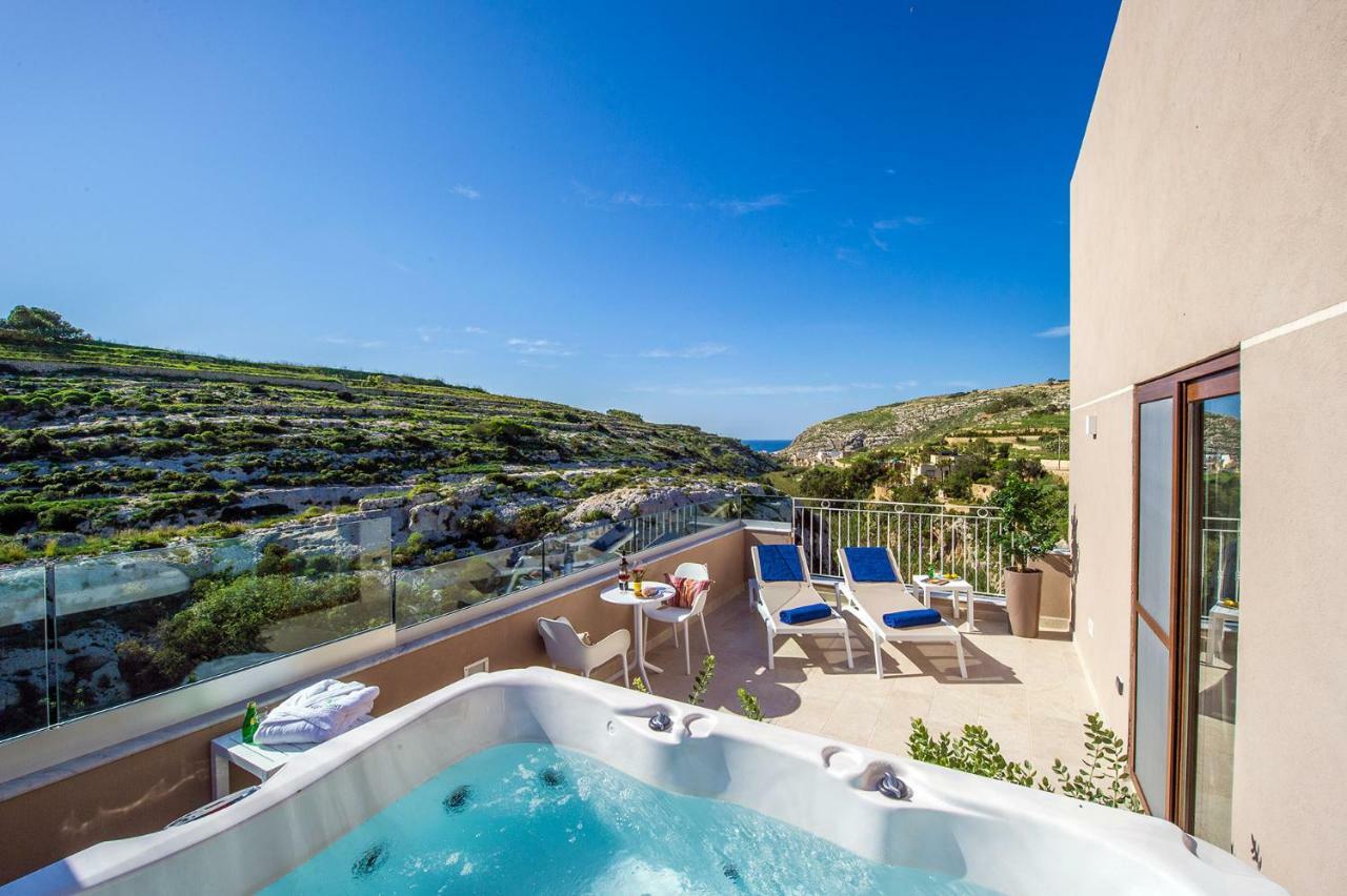 Viewpoint Boutique Living Hotel Xlendi Ngoại thất bức ảnh