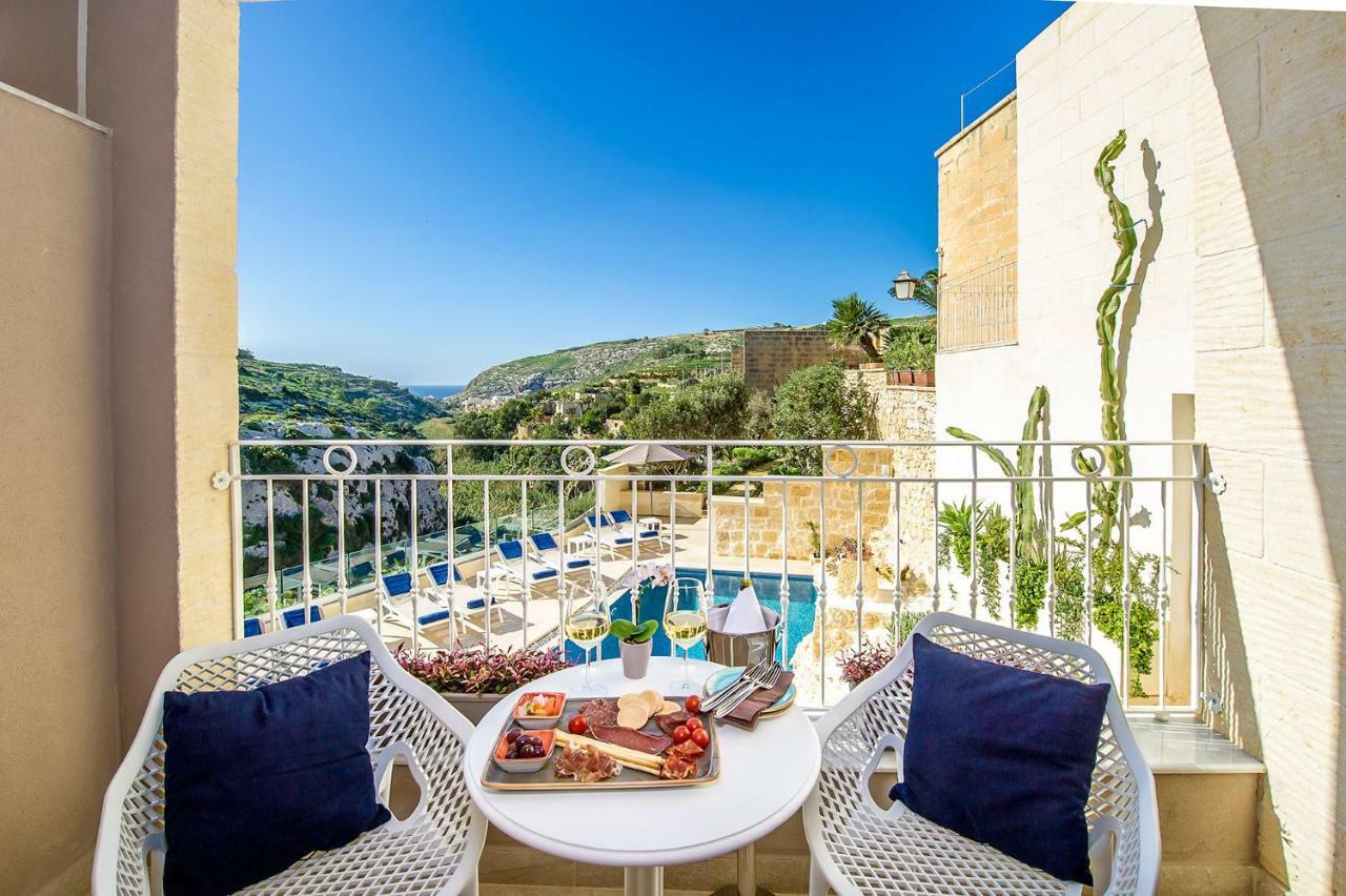 Viewpoint Boutique Living Hotel Xlendi Ngoại thất bức ảnh
