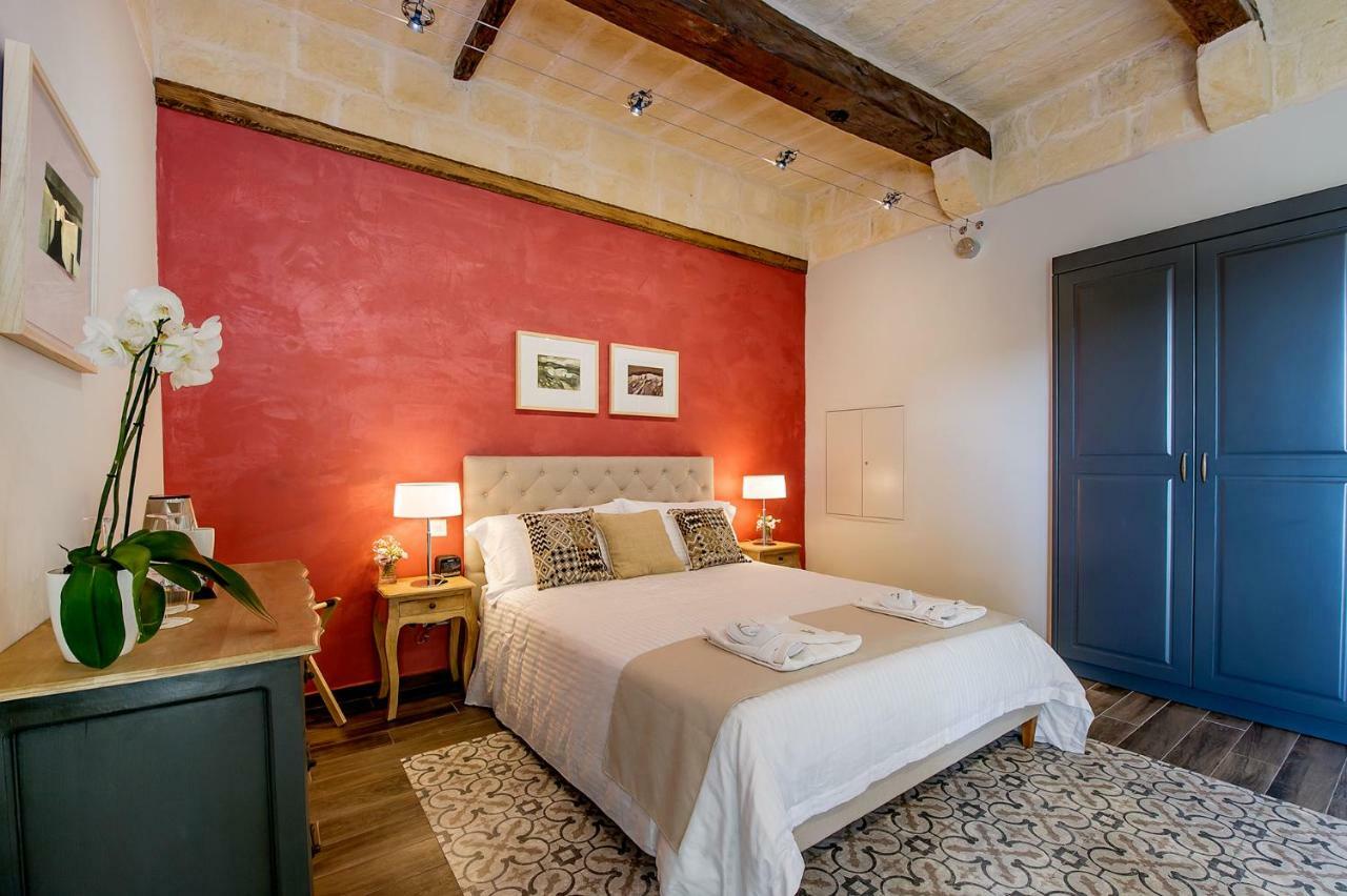 Viewpoint Boutique Living Hotel Xlendi Ngoại thất bức ảnh